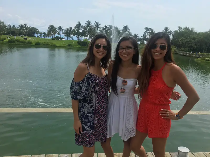 Vania and friends together on a group trip